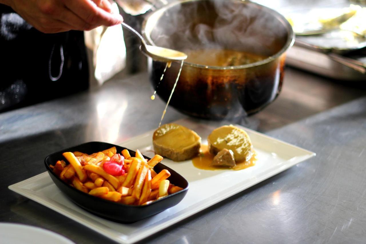 Logis Hotel Restaurant & Pizzeria Vuillot Cuiseaux Dış mekan fotoğraf