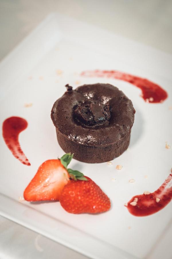Logis Hotel Restaurant & Pizzeria Vuillot Cuiseaux Dış mekan fotoğraf