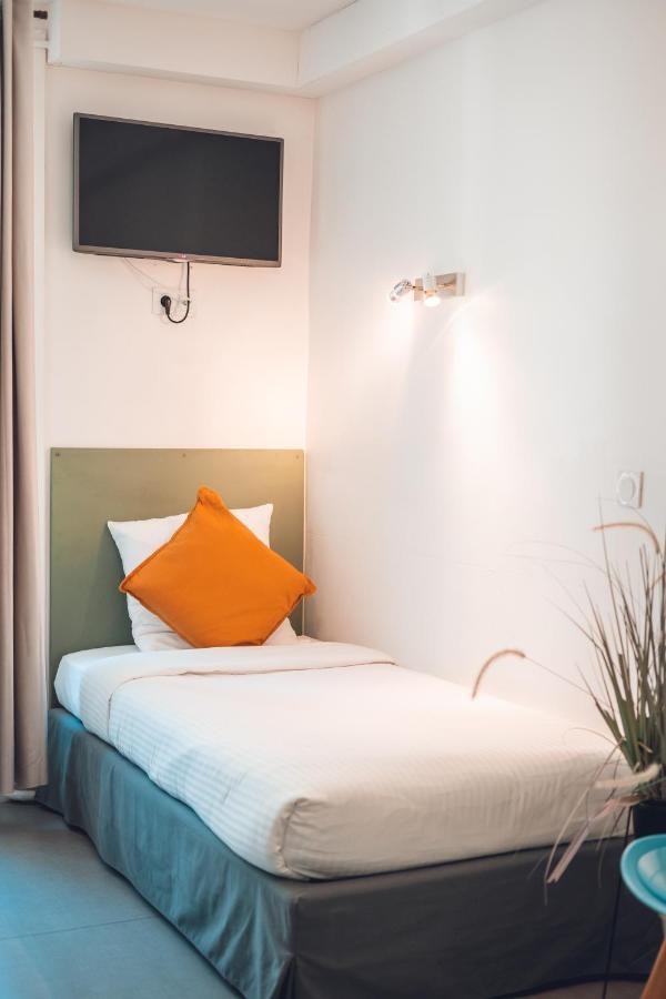 Logis Hotel Restaurant & Pizzeria Vuillot Cuiseaux Dış mekan fotoğraf