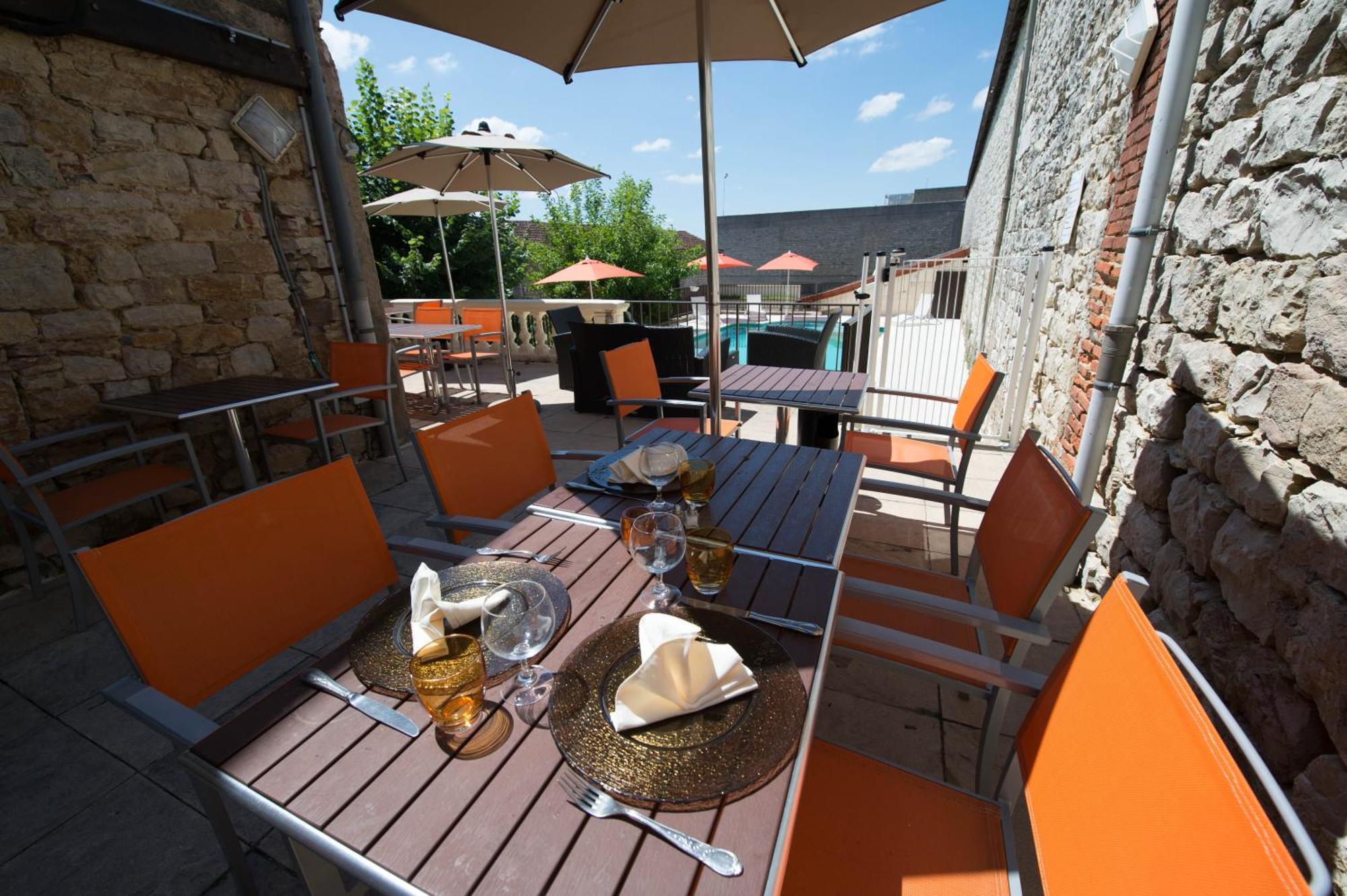 Logis Hotel Restaurant & Pizzeria Vuillot Cuiseaux Dış mekan fotoğraf