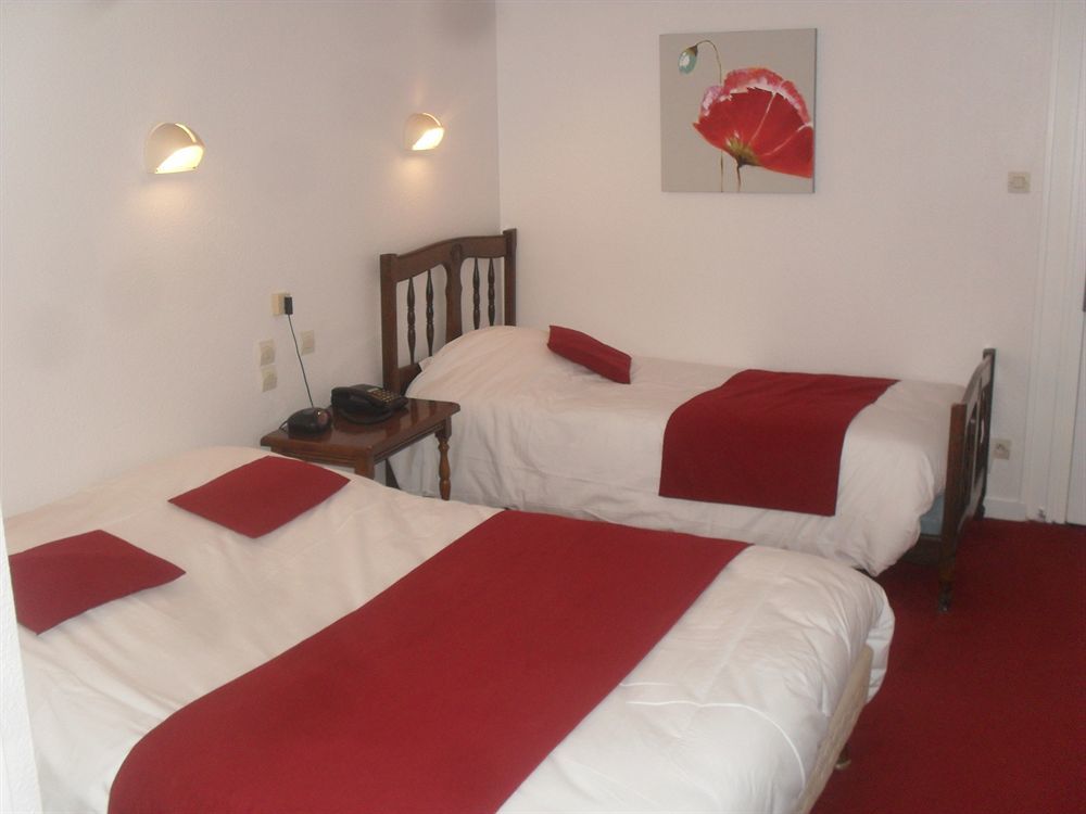 Logis Hotel Restaurant & Pizzeria Vuillot Cuiseaux Dış mekan fotoğraf