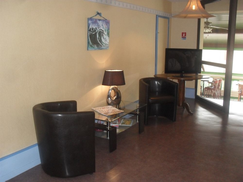 Logis Hotel Restaurant & Pizzeria Vuillot Cuiseaux Dış mekan fotoğraf