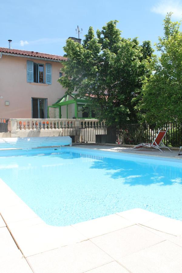 Logis Hotel Restaurant & Pizzeria Vuillot Cuiseaux Dış mekan fotoğraf